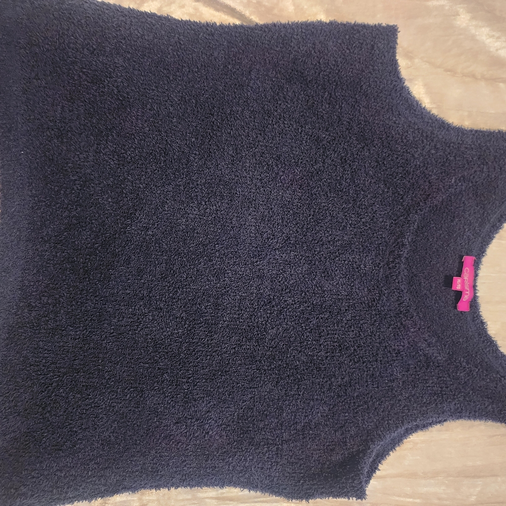 Cozy Black Sleeveless Fuzzy Top